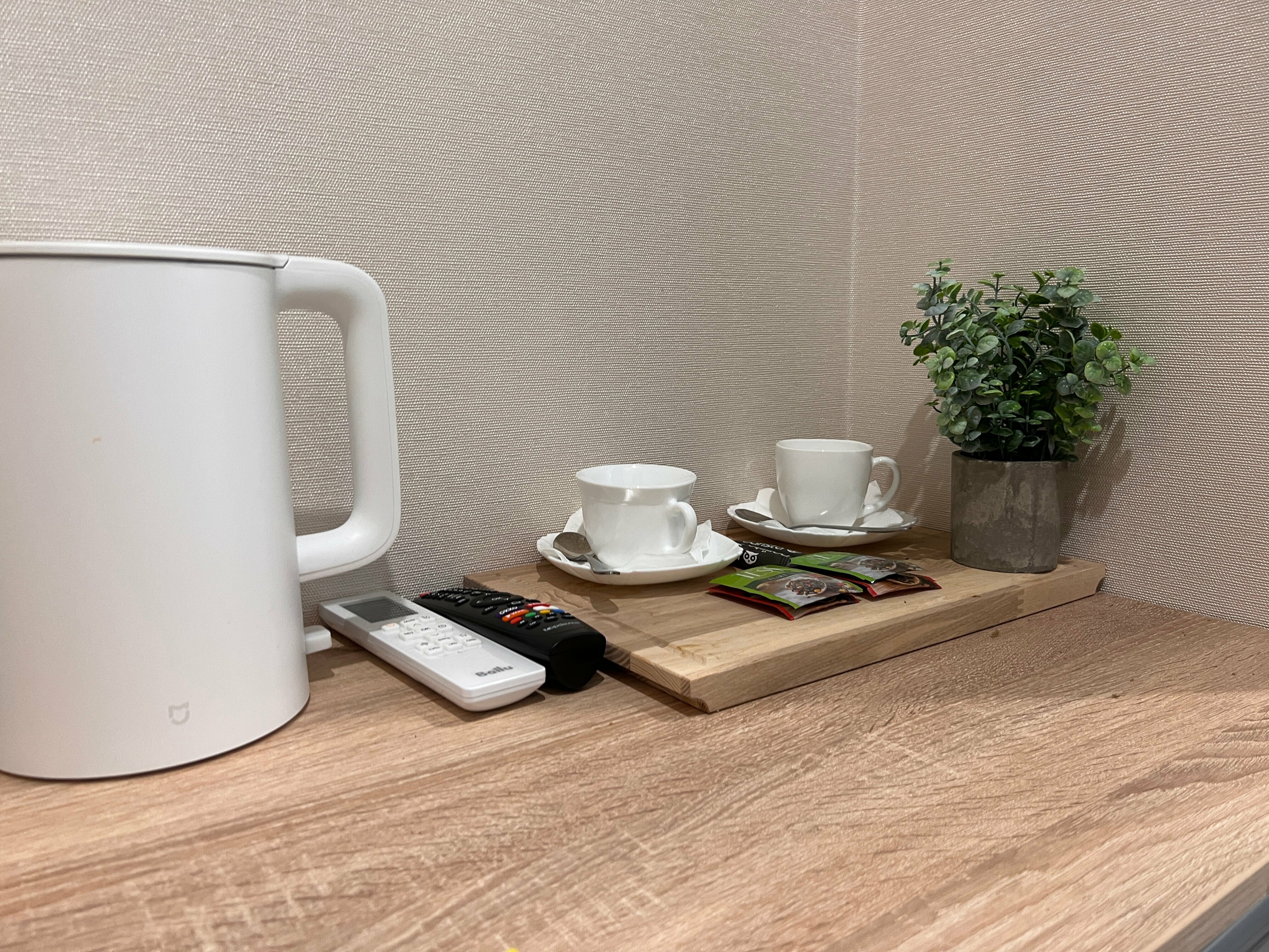 Трехместный номер «Комфорт» с душем