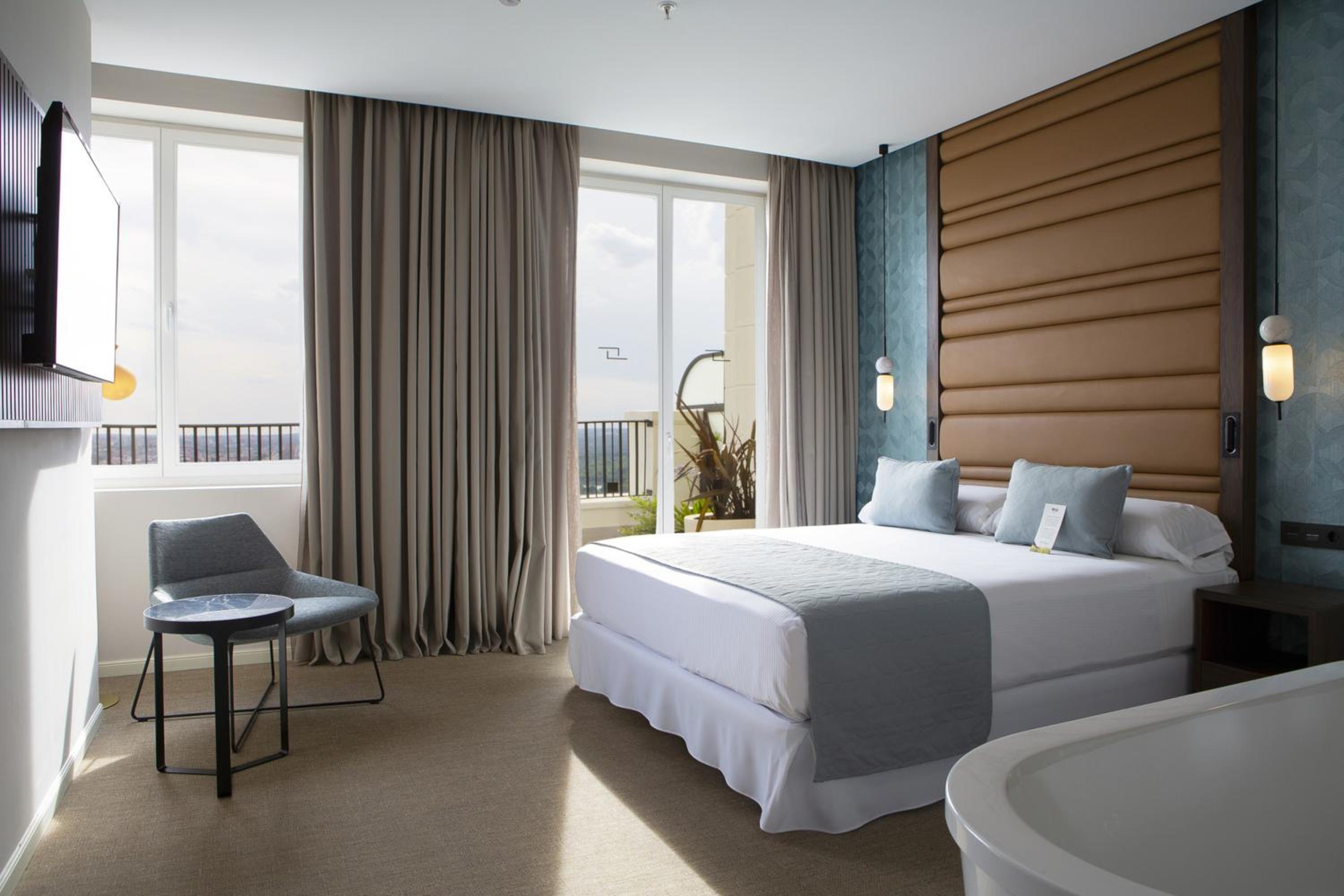 Presidential Suite Package