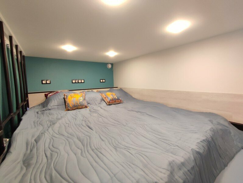 Двухуровневый номер-студия