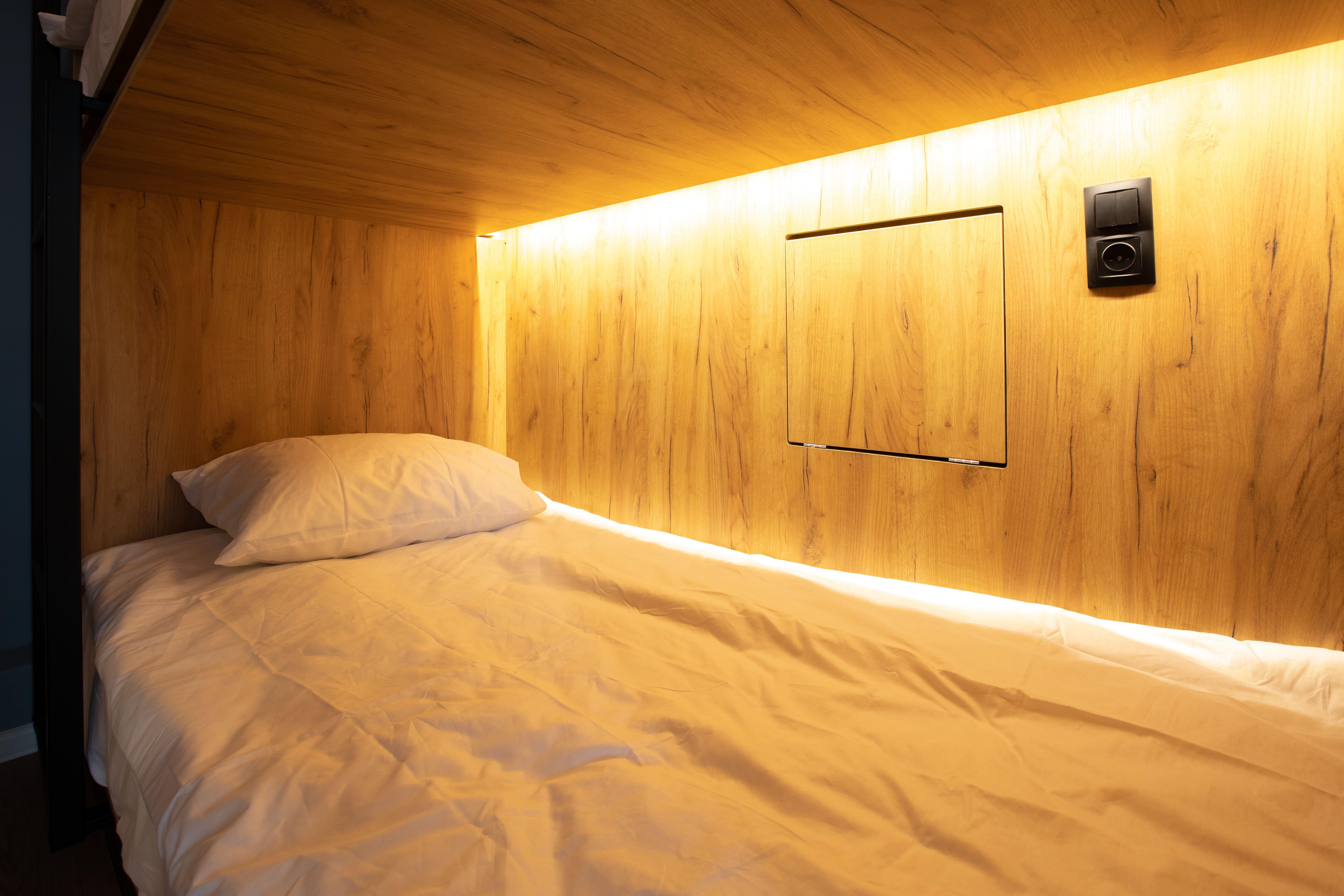 Общий 10-местный номер для мужчин и женщин