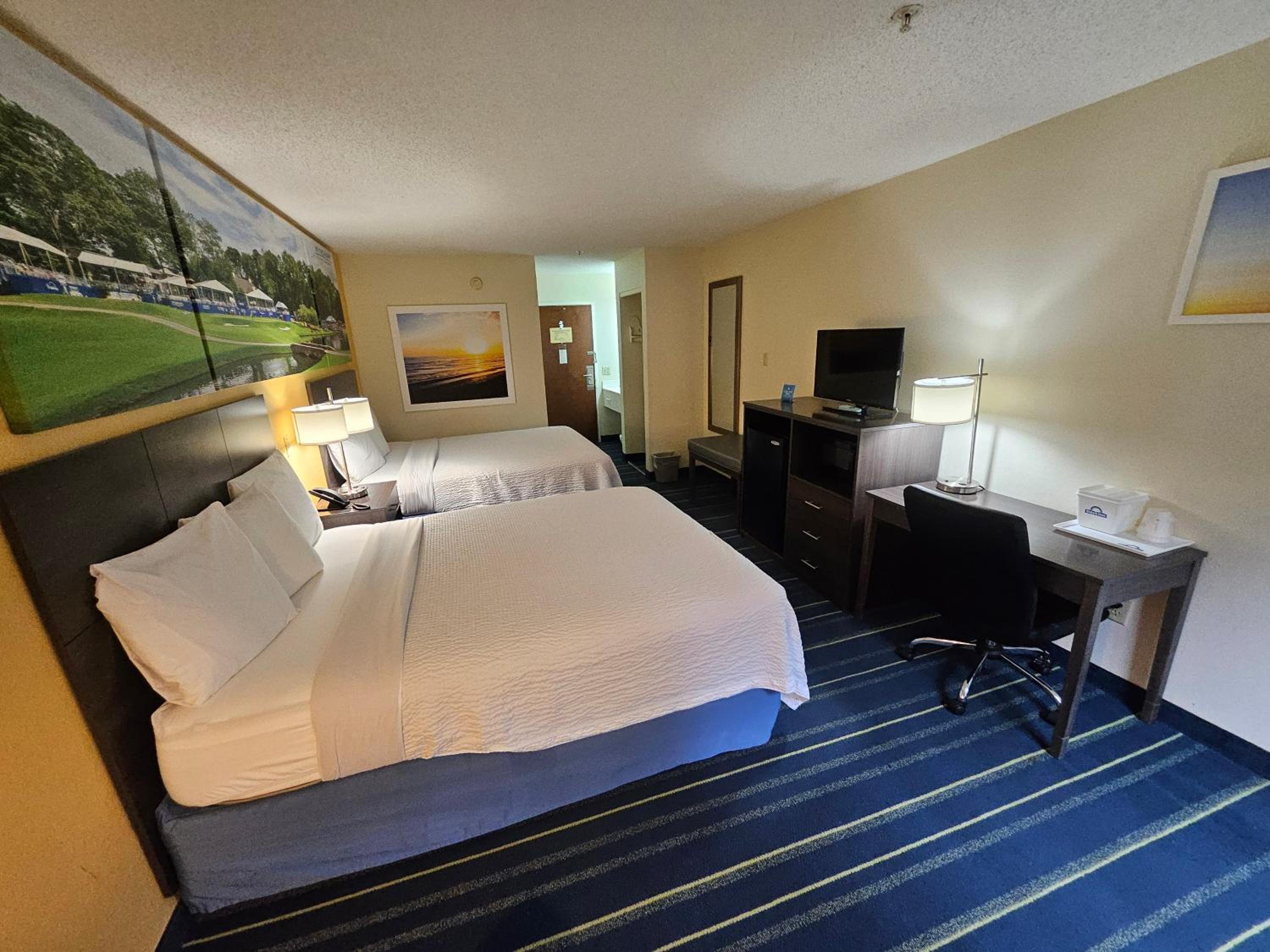 Queen Room with Two Queen Beds - Non-Smoking