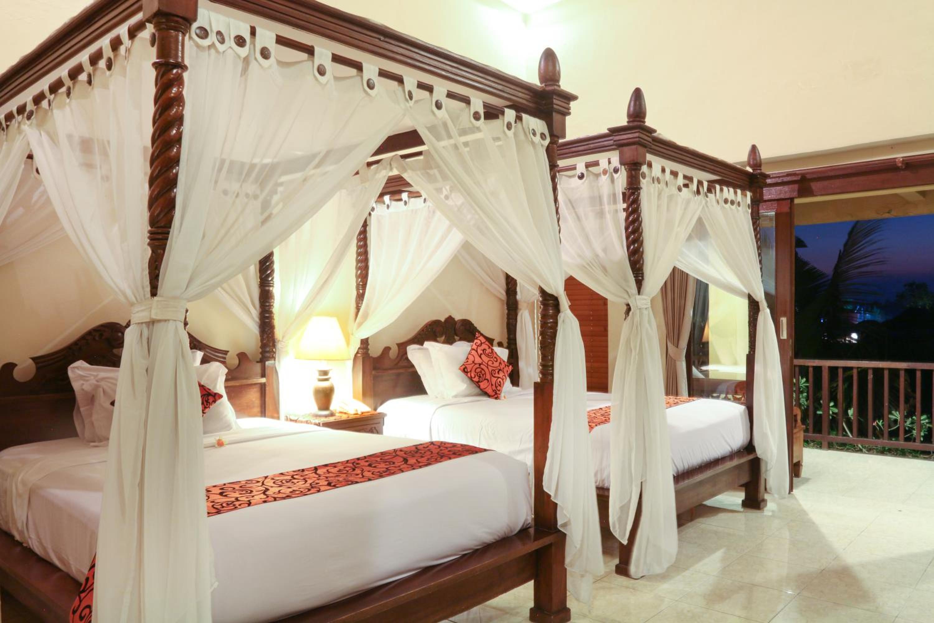Deluxe Double or Twin Room with Balcony