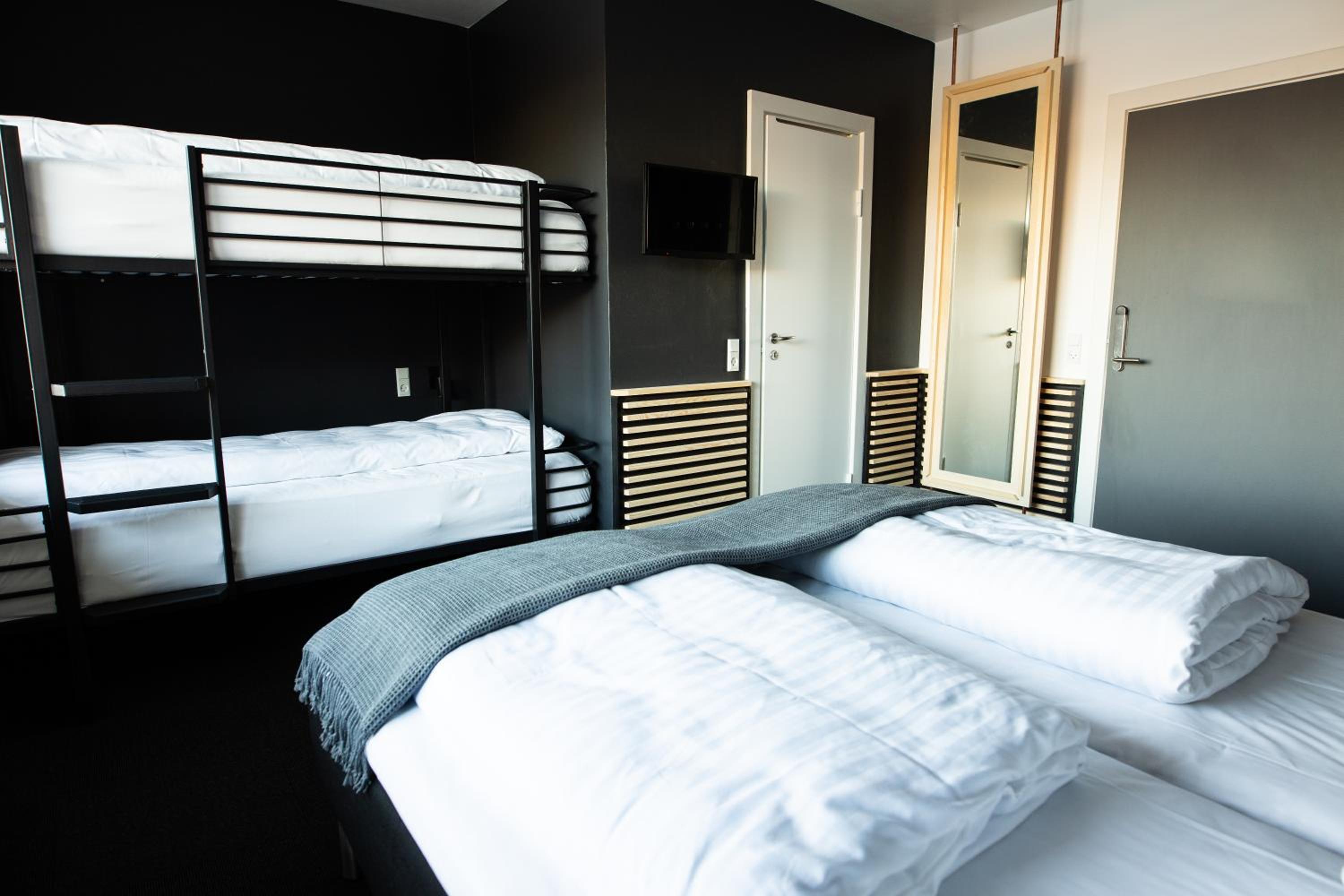 Standard Family Room