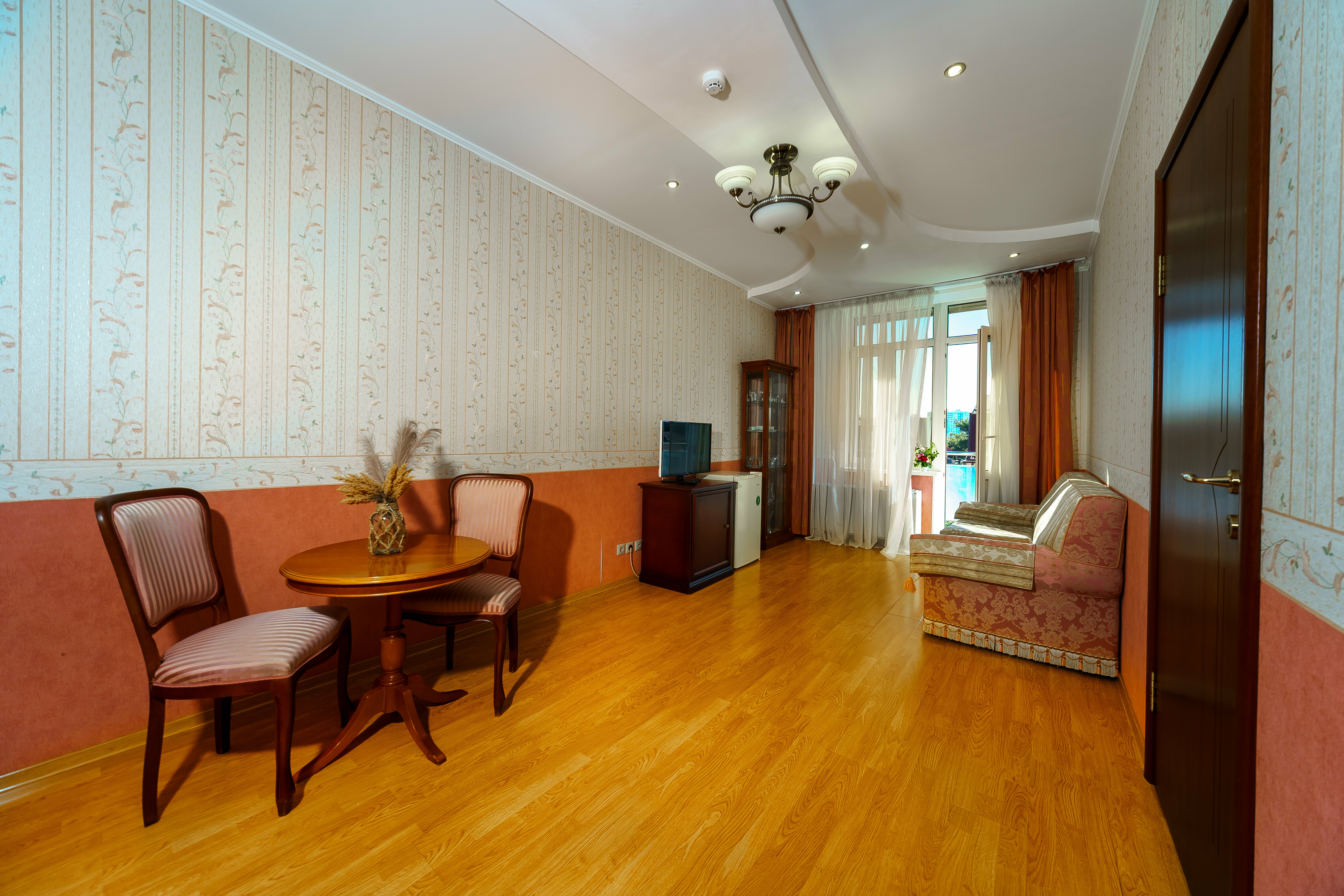 Четырехместный номер Делюкс