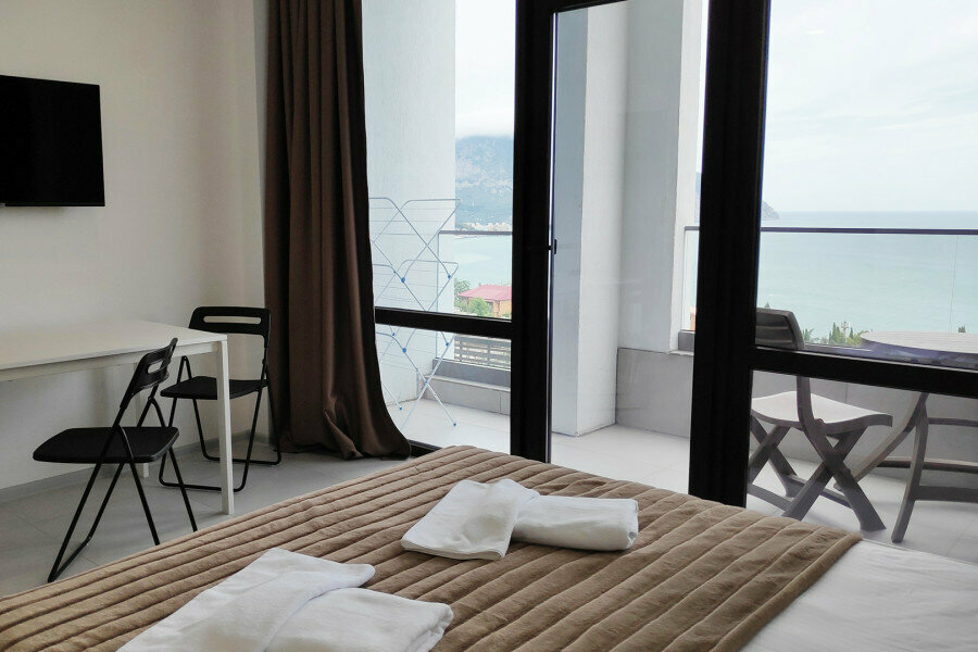 №8 Студия с кухней и балконом на 2-4 гостей, 2 этаж