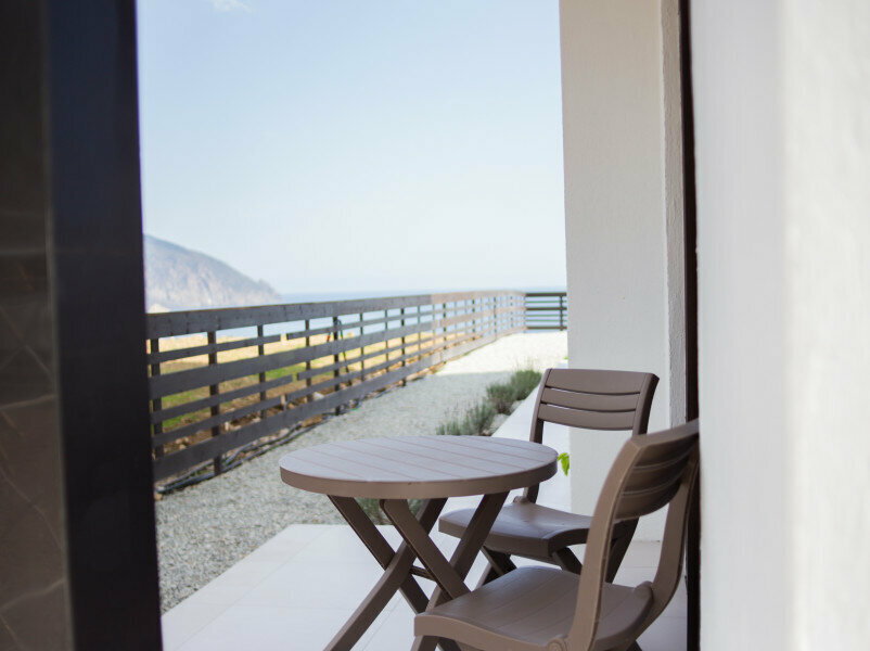 №6 Номер с террасой на 2-4 гостей, 1 этаж