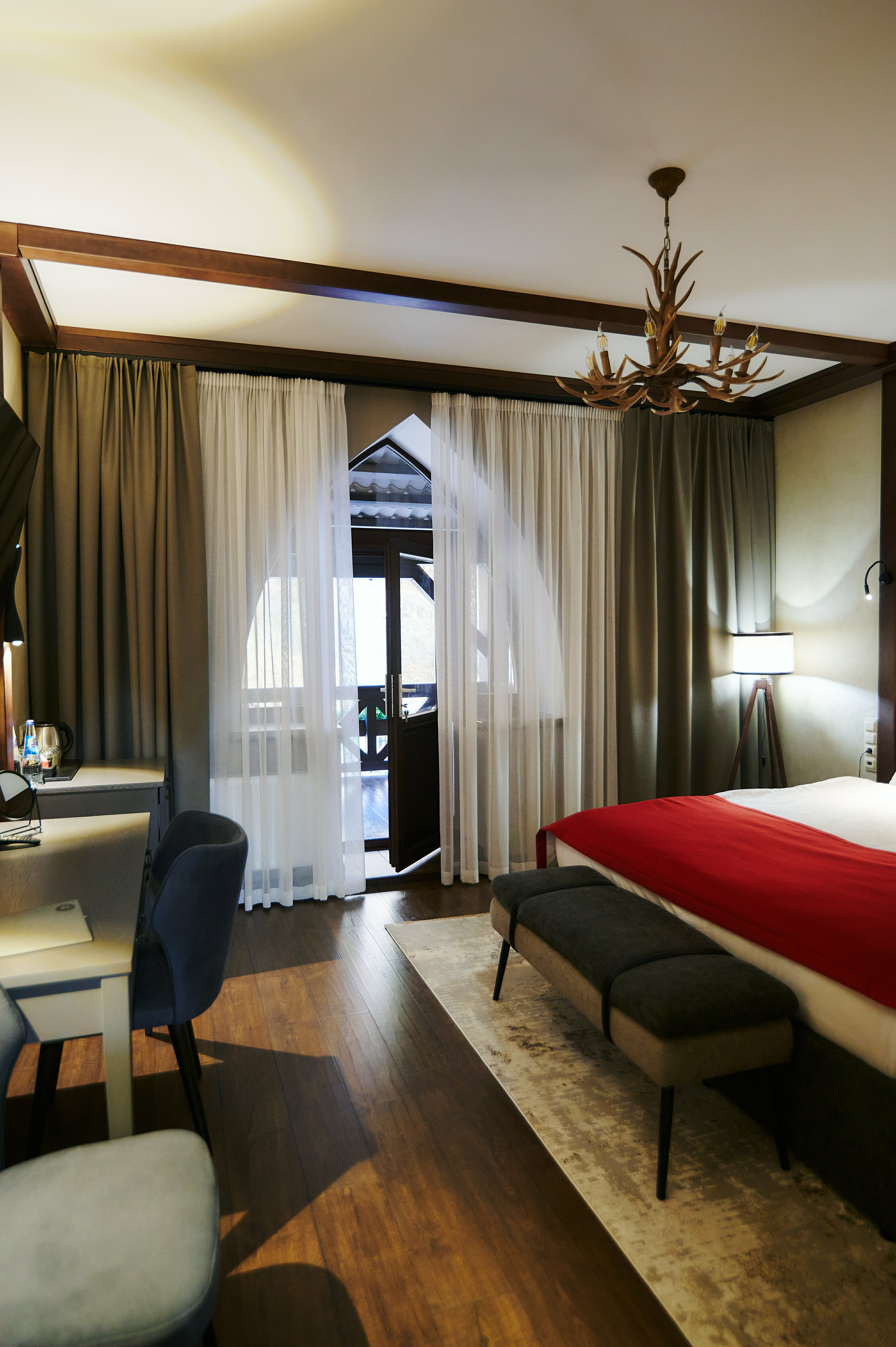 Двухместный номер с 1 кроватью или 2 отдельными кроватями и балконом