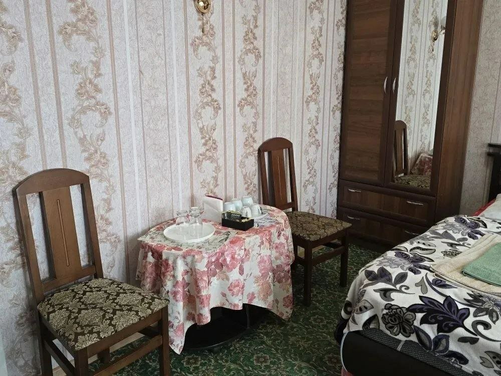 Большой двухместный номер с 1 кроватью