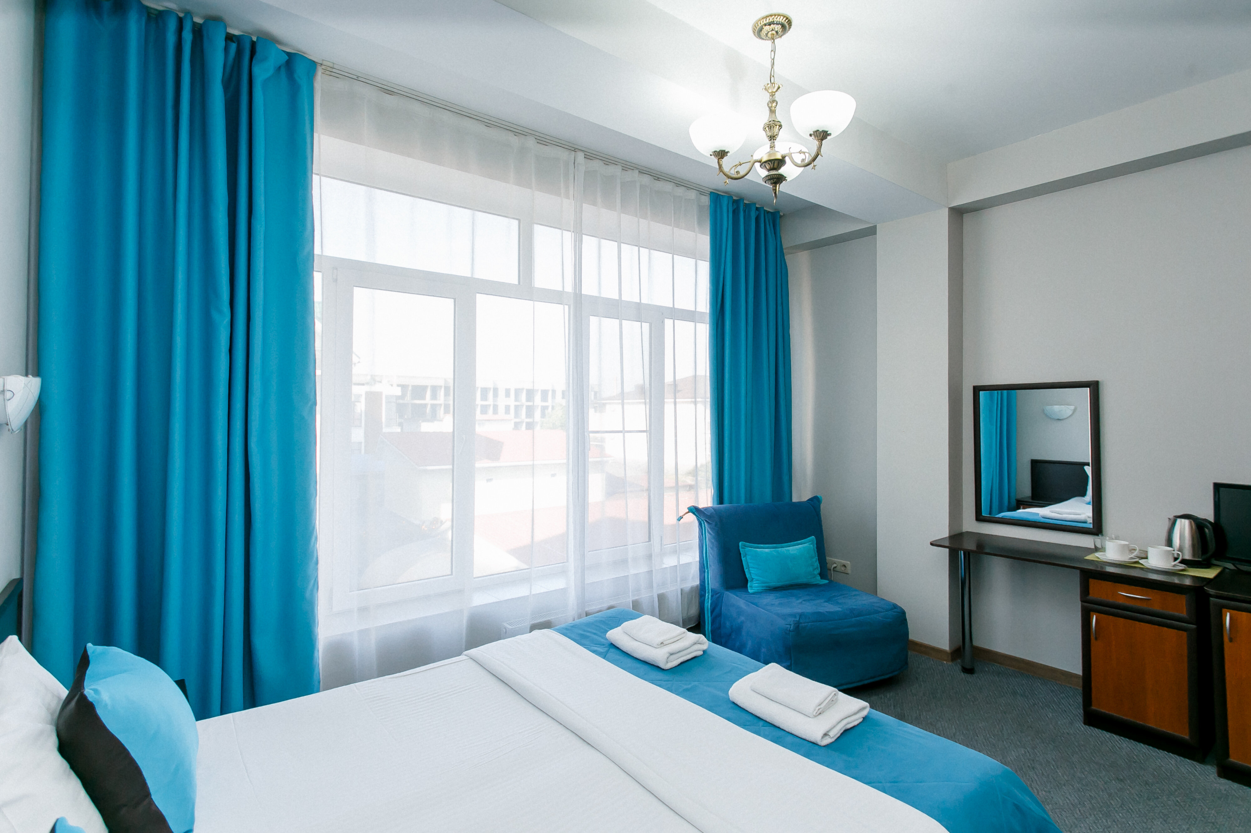 Улучшенный номер с кроватью размера «king-size» или 2 отдельными кроватями