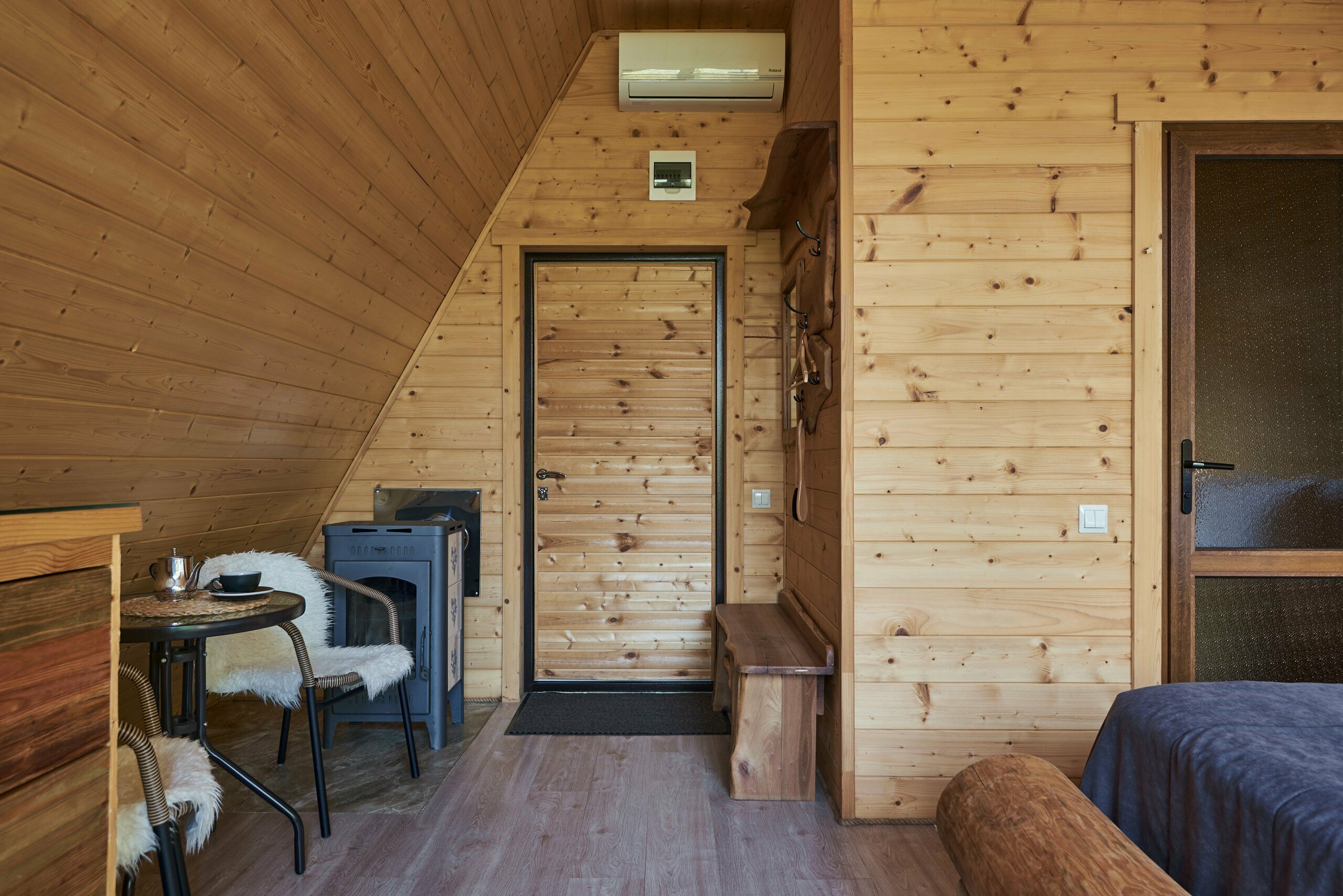 ЭКО-ЛОДЖ с балконом