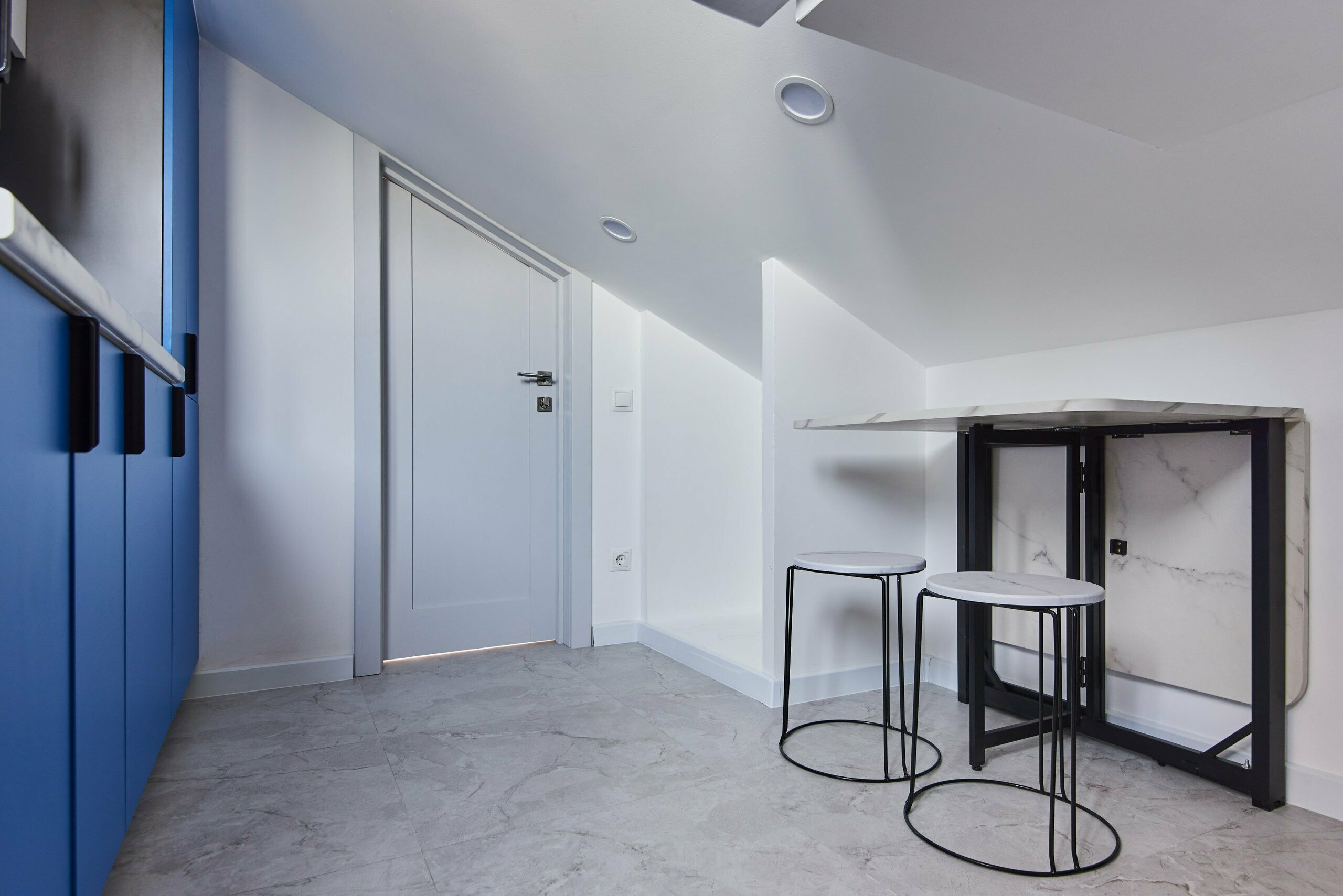 Номер-студия с диваном-кроватью