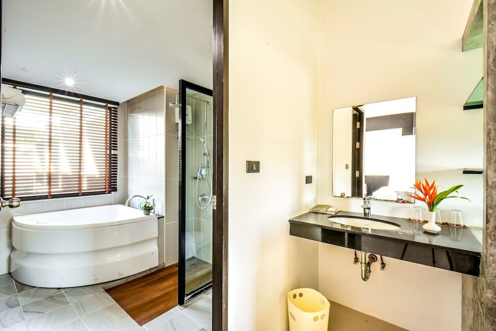 Deluxe Room (Jacuzzi)