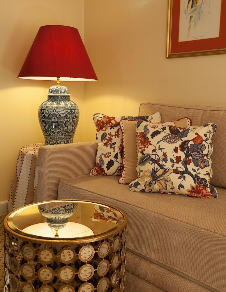 Family Room with SPA access