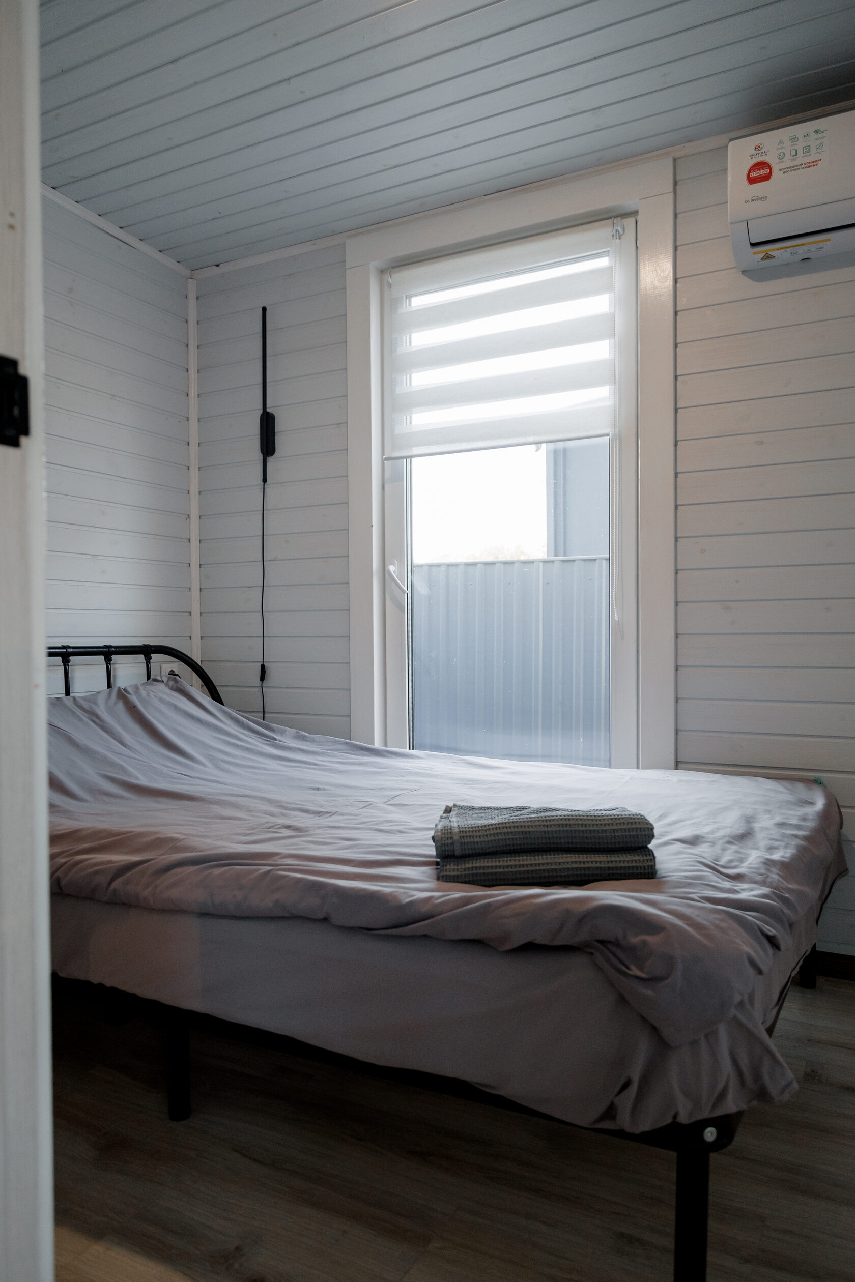 Дом №2 + банный чан(3000р) + баня(3000р)