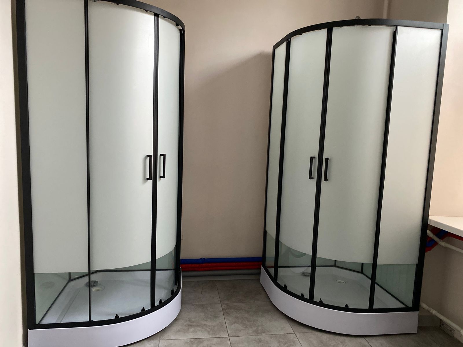 Кровать в общем номере для женщин с 4 кроватями