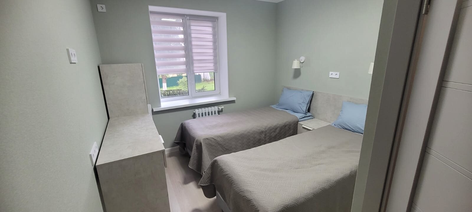 Стандартный двухместный номер (с двумя отдельными кроватями или одной кроватью queen-size)