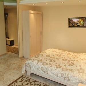 Студия (ул. Ленина, 11)