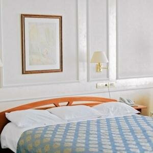 2-МЕСТНЫЙ 1 КРОВАТЬ