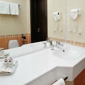 ДВУХМЕСТНЫЙ СТАНДАРТ