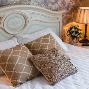 Стандарт с одной двуспальной кроватью