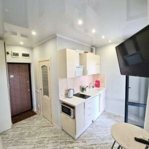 Зеркальная