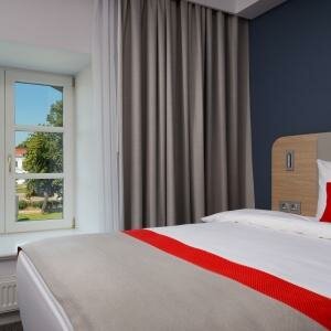 Джуниор Сюит / Улучшенный с двуспальной кроватью для некурящих