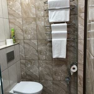 Номер первой категории "Стандарт" с 2 отдельными кроватями "Мансарда"