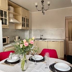 2-комнатная квартира на Онежской ул., 6А