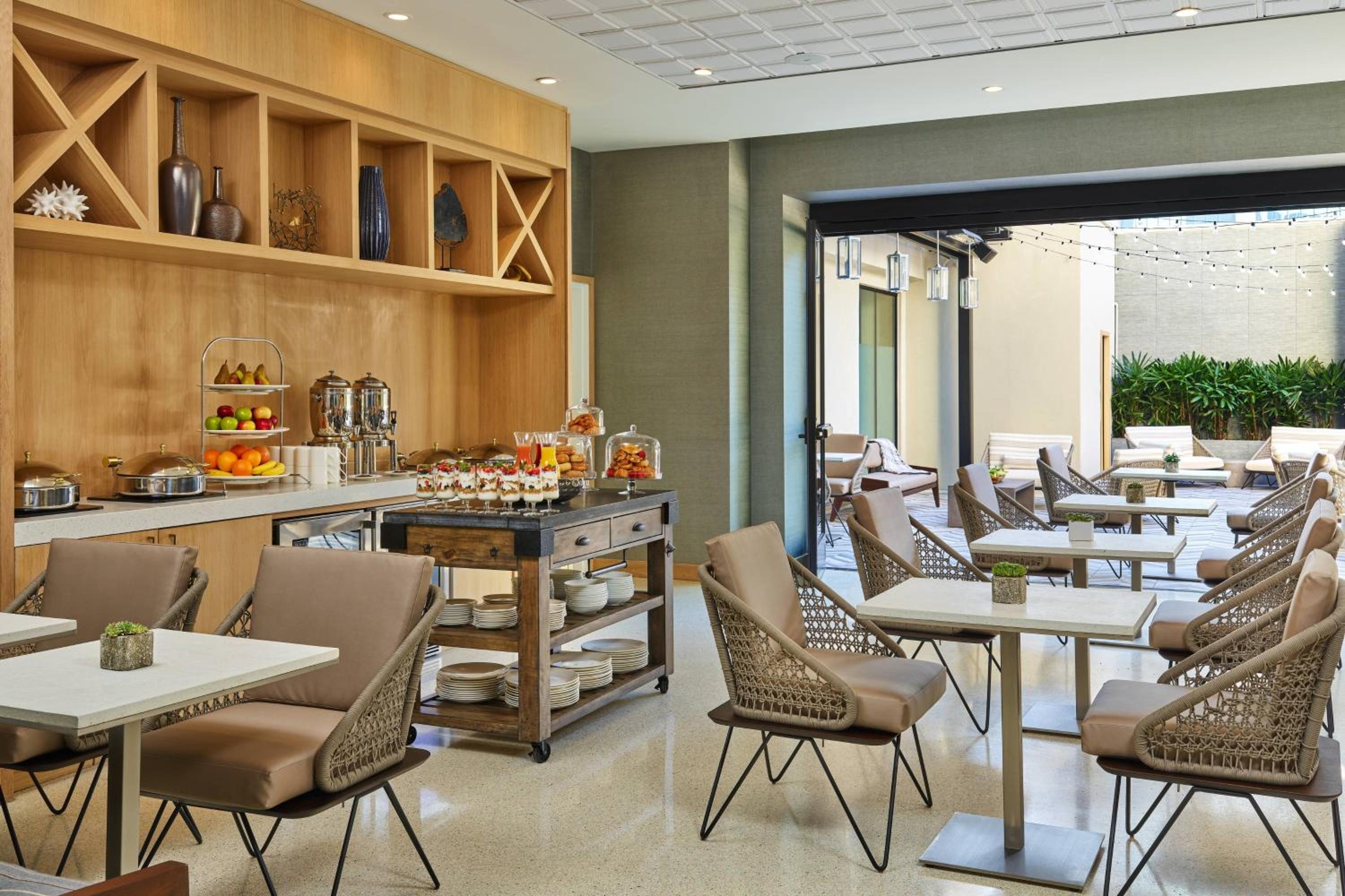 Double Room - Club Lounge Access