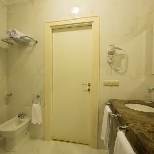 Джуниор Сюит с видом на двор