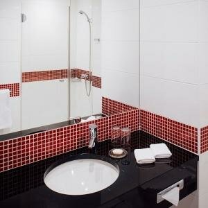 Делюкс с одной большой кроватью