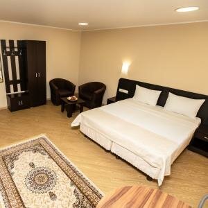 УЛУЧШЕННЫЙ 2-МЕСТНЫЙ С 1 КРОВАТЬЮ