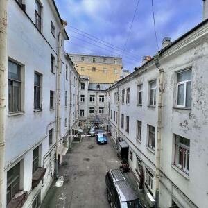 Стандарт с видом во дворик