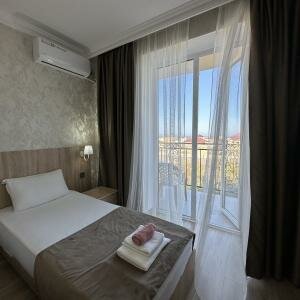 Стандарт с балконом