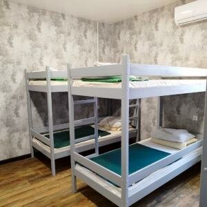 Койко-место в 6-местном номере бюджет (женский)/удобства на этаже