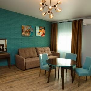 Двухместный Люкс (улучшенный 6) с двумя доп.местами, с кондиционером и камином