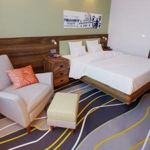 Стандартный с кроватью размера King size