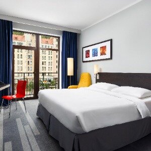 Улучшенный с балконом