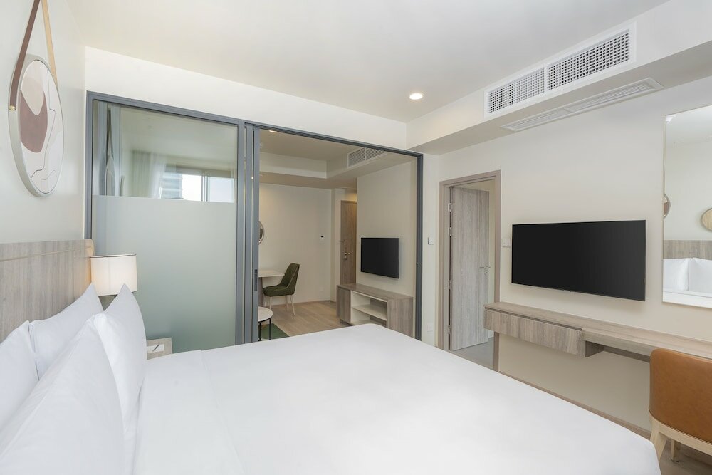 Suite, 1 Bedroom, Kitchen (Living Dining Area)