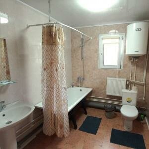 Эконом 2 (большая кровать) (без окна)