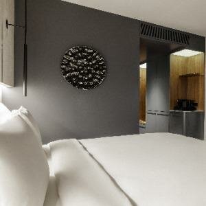 Улучшенный номер с большой кроватью