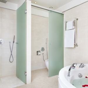 Люкс с двуспальной кроватью