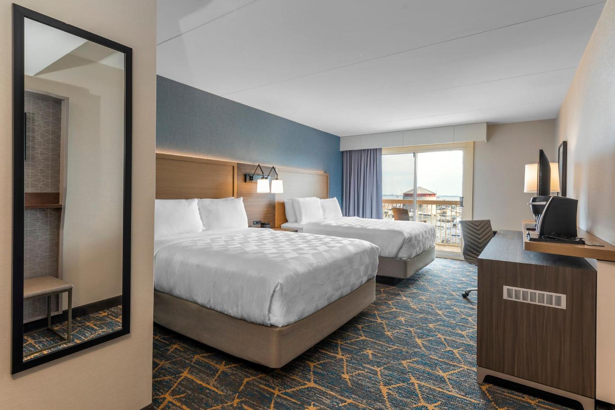 Standard Queen Room with Two Queen Beds and Balcony