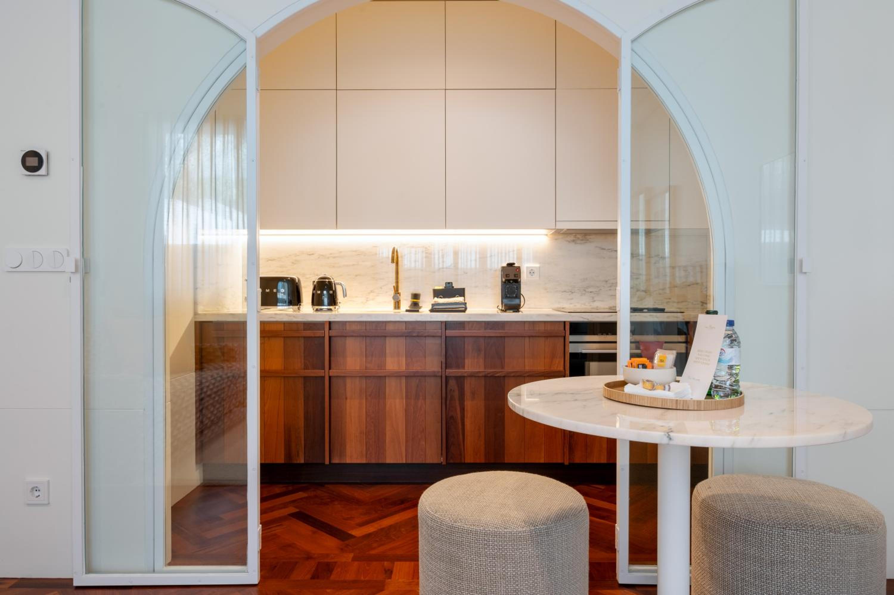 Premium Apartment with  Private Terrace