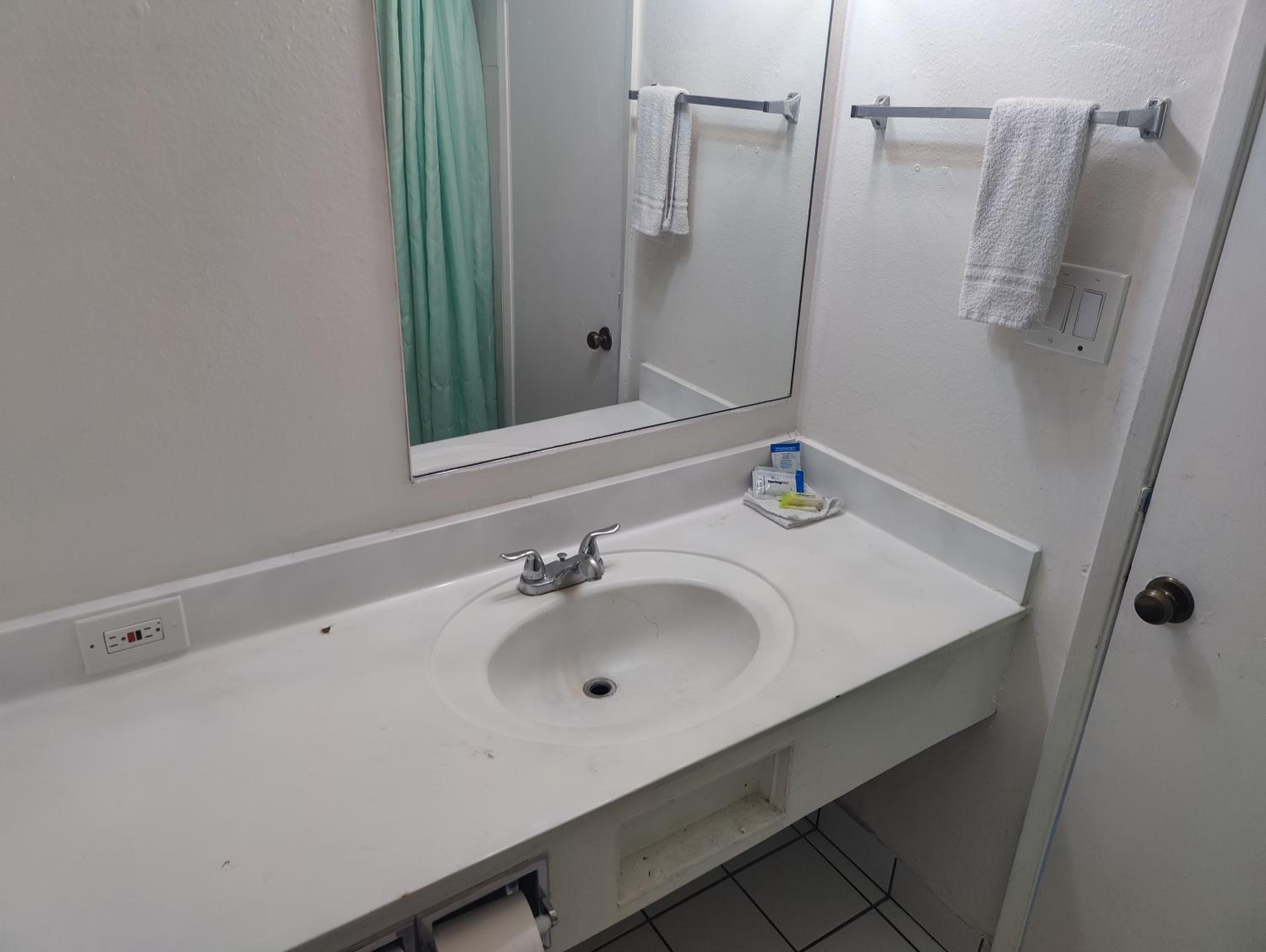 King Room With Balcony