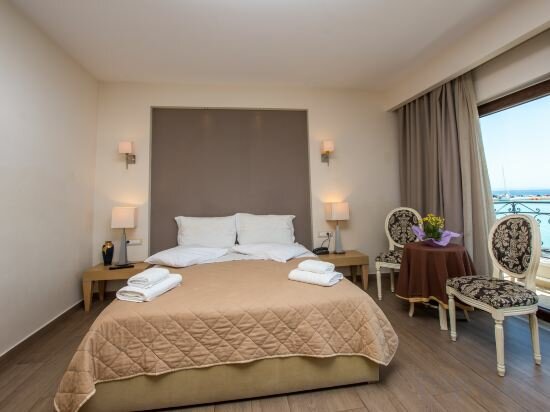 Triple Room with Sea View