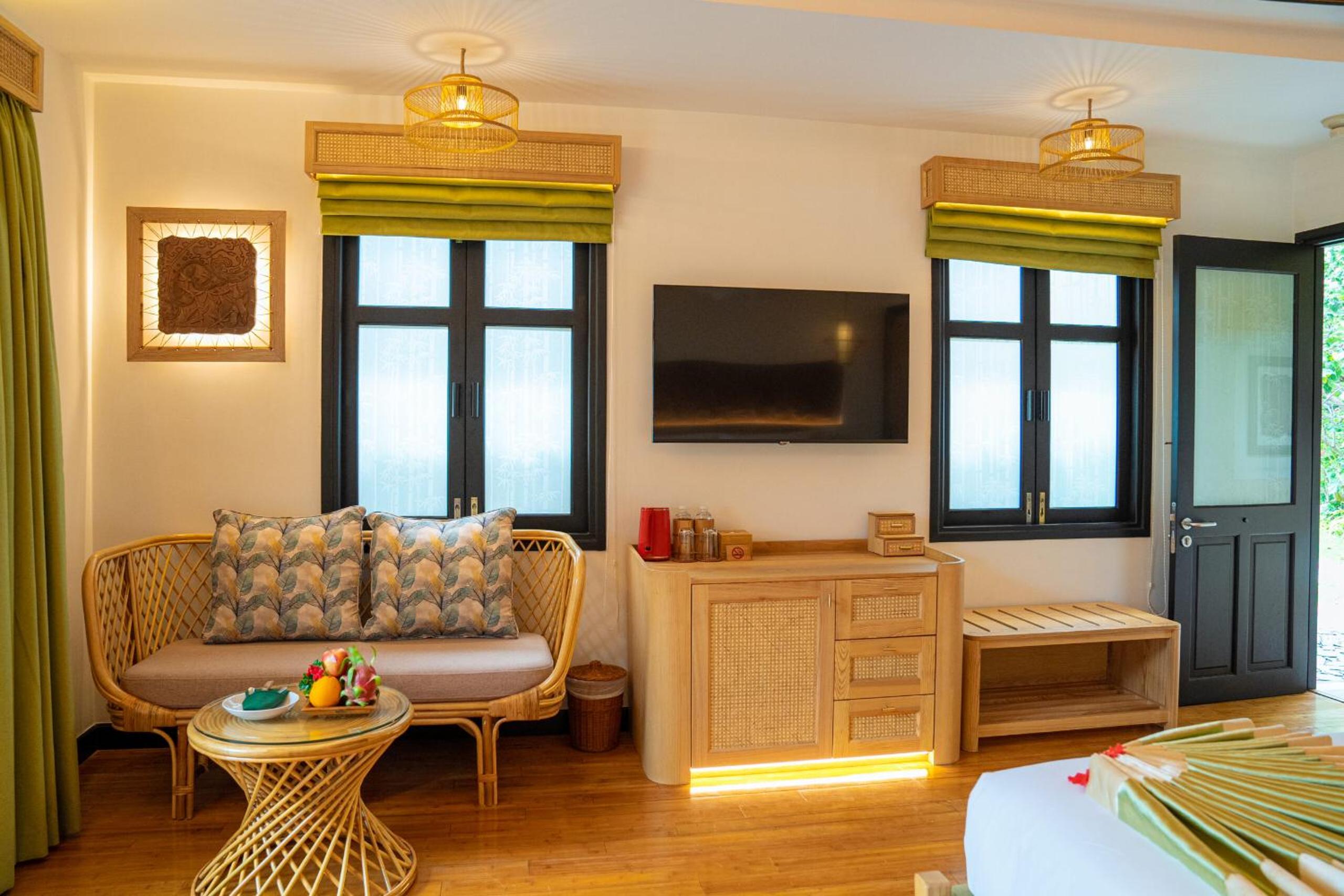 Serene Elite Premier Beach Front Bungalow