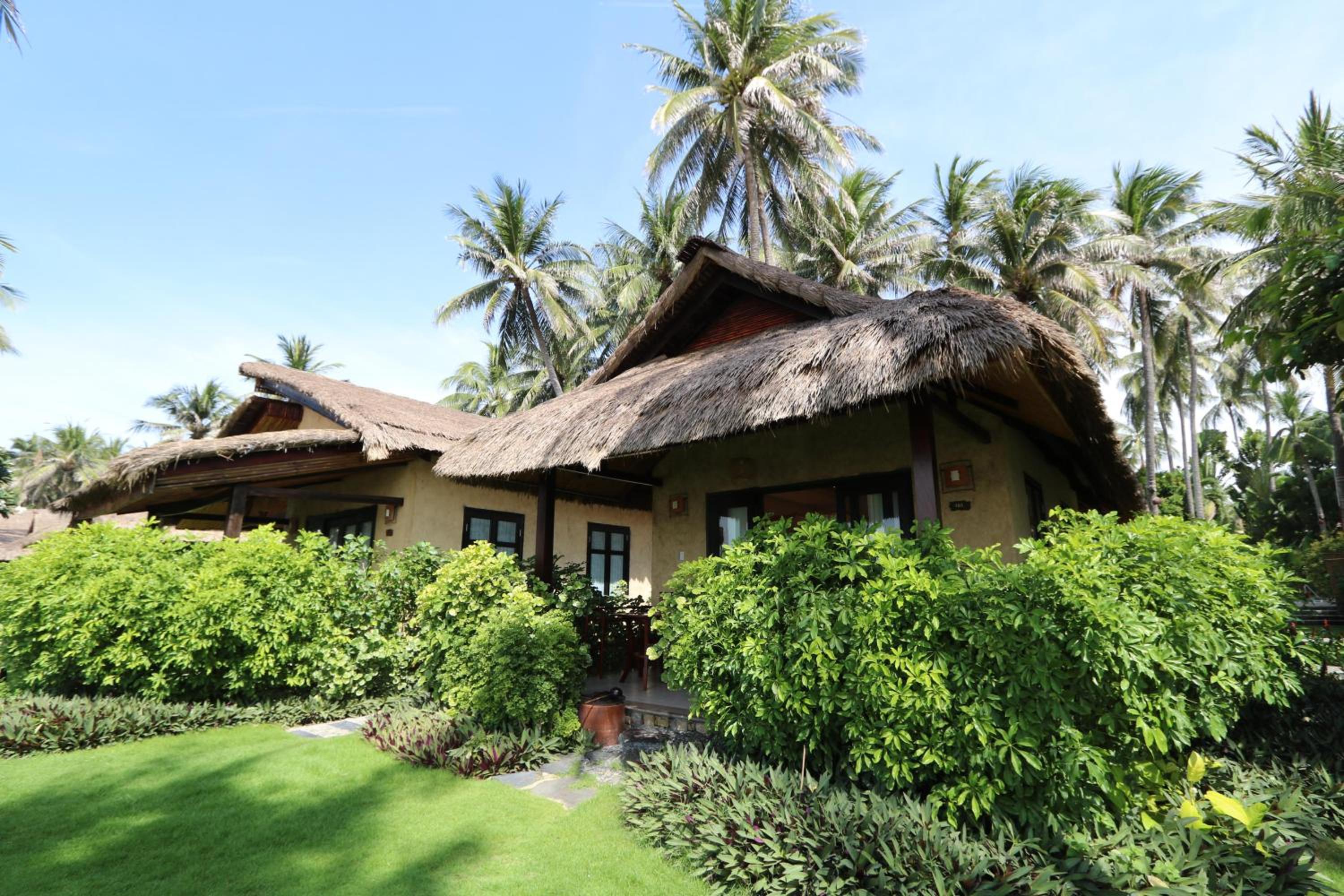 Serene Elite Premier Beach Front Bungalow