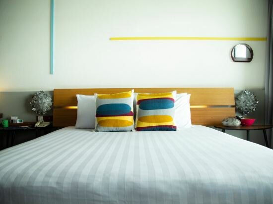 Deluxe Sea View Room