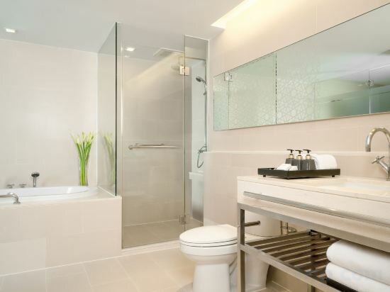 One Bedroom Suite King
